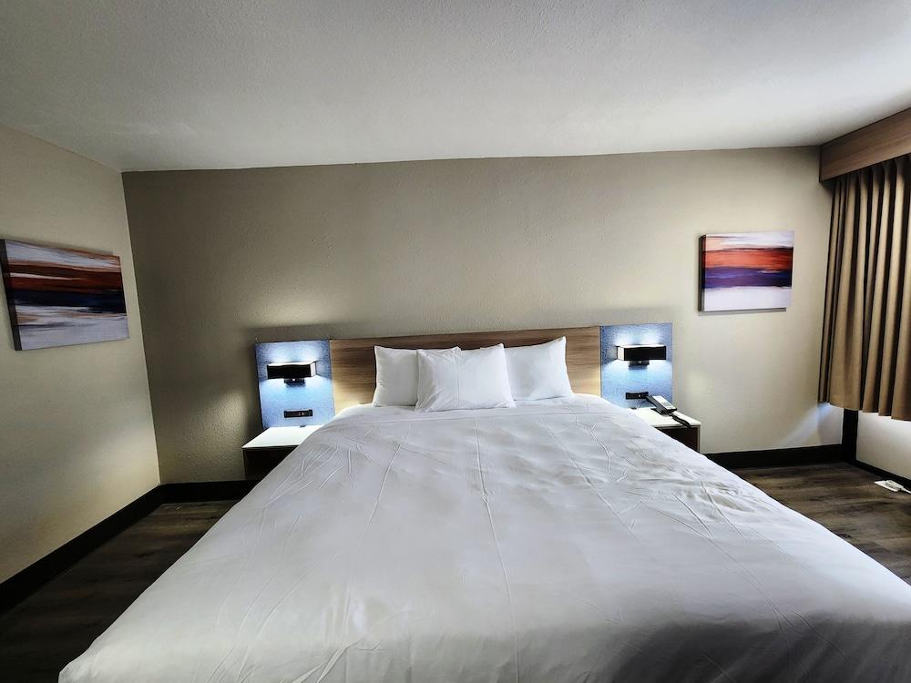 Smart Stay Inn photo 6