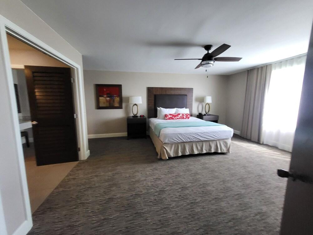 Pono Kai Condos photo 9