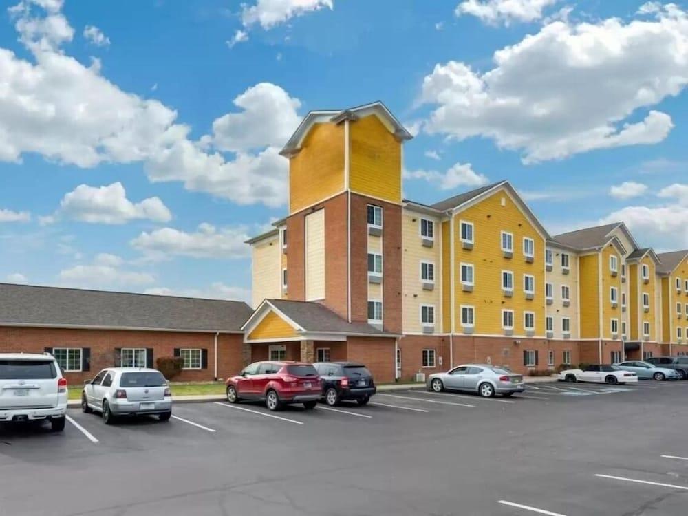 Birch Hill Suites South Bend photo 1