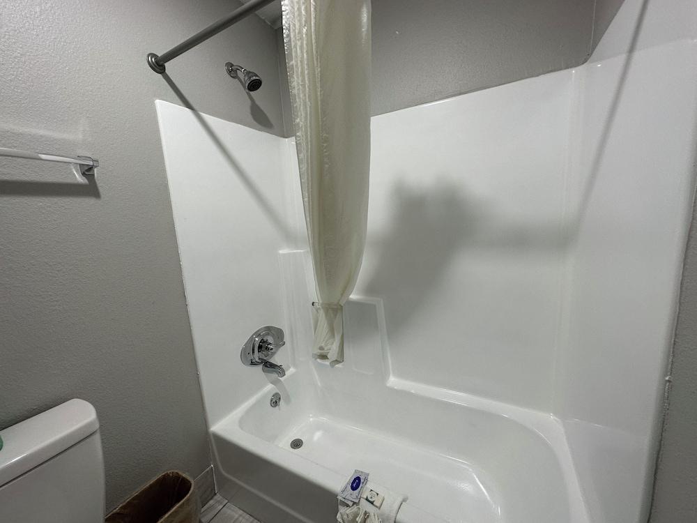 Budget Inn Muskogee photo 21