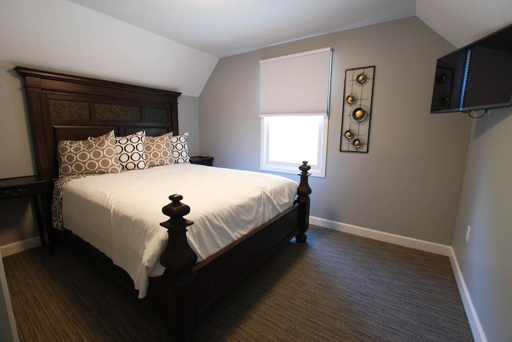 Homestead Suites photo 6