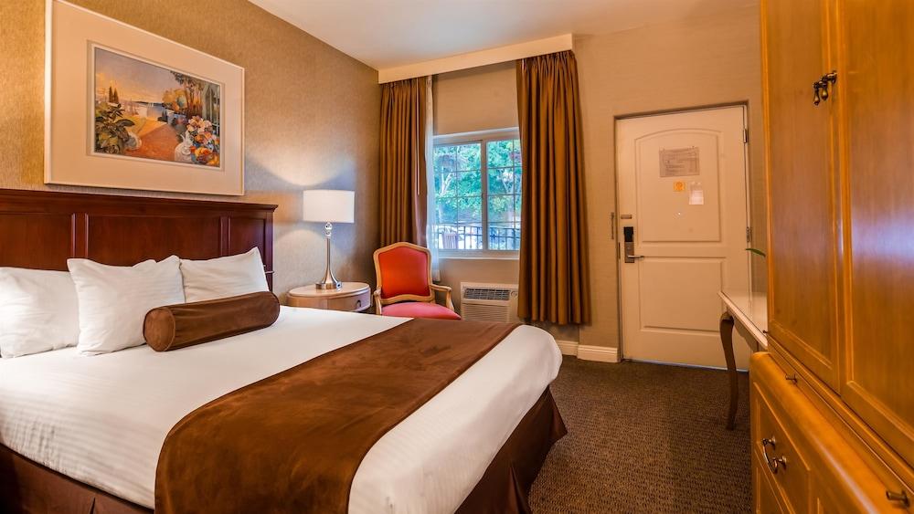 Best Western Downtown San Diego photo 4