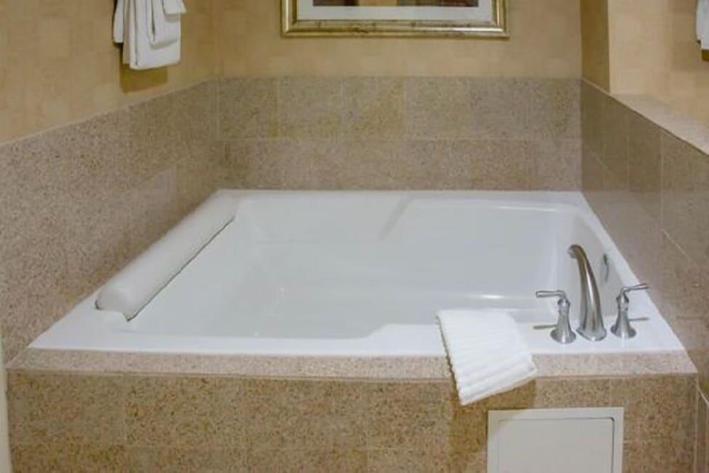 The Platinum Hotel photo 39