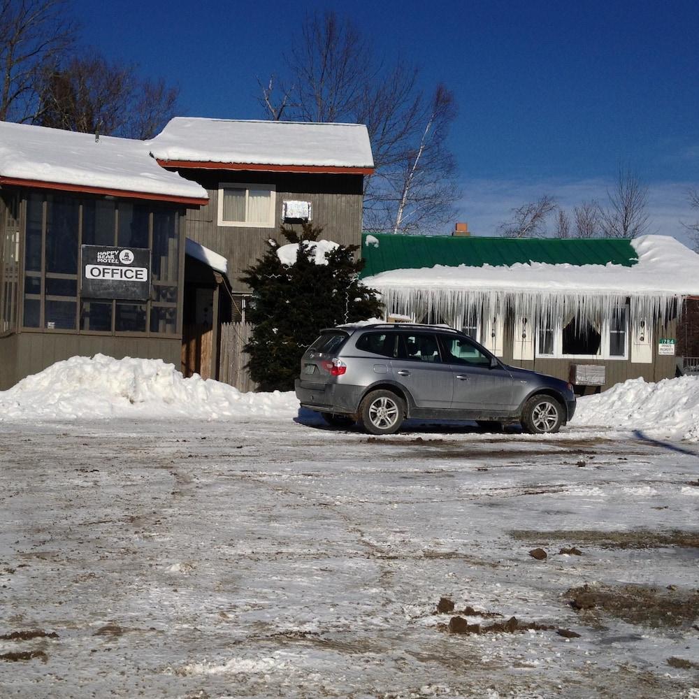 Happy Bear Motel photo 13