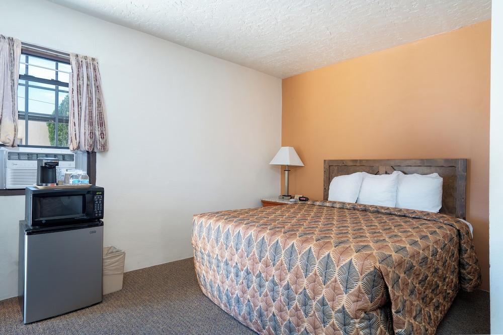 King's Rest Court Inn photo 18