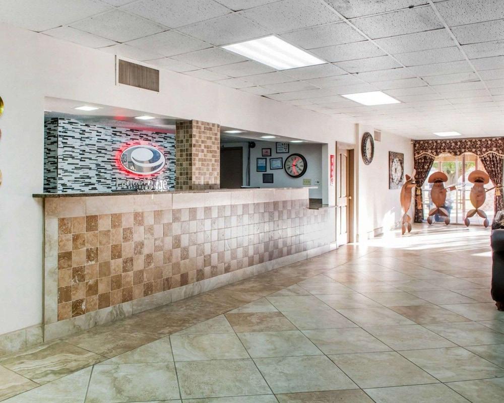 Econo Lodge Carlsbad Caverns Area photo 13