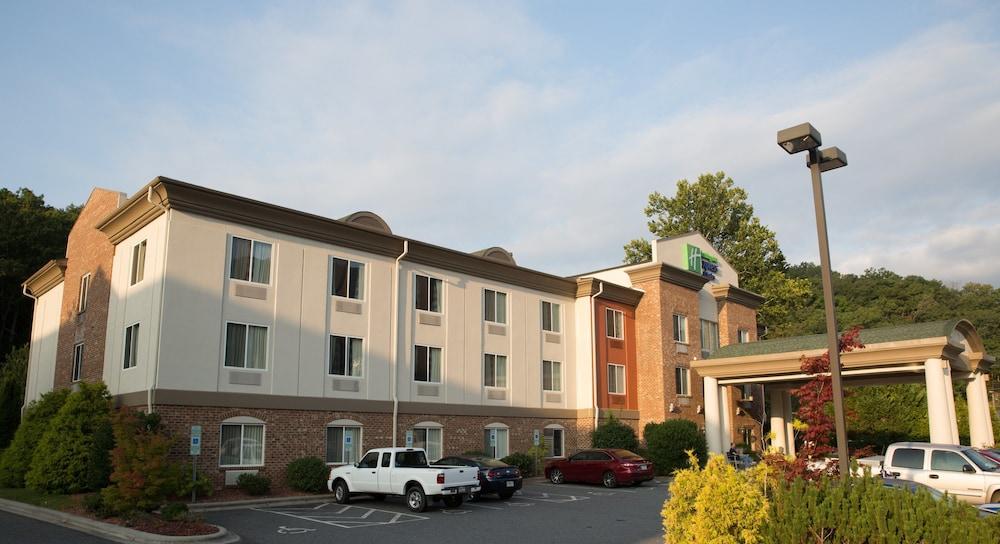Holiday Inn Express Hotel & Suites Cherokee / Casino by IHG photo 21
