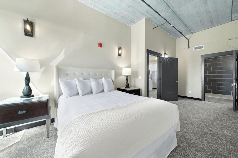 The Suites at Prairie Falls & Event Center photo 19