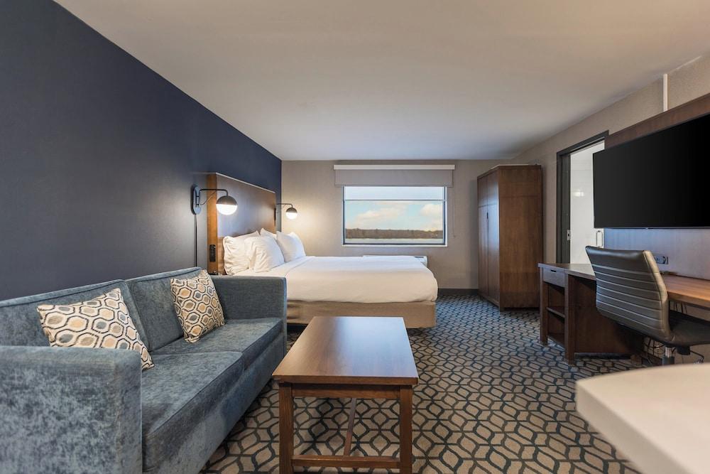 Crowne Plaza Niagara Falls NY Riverside by IHG photo 30