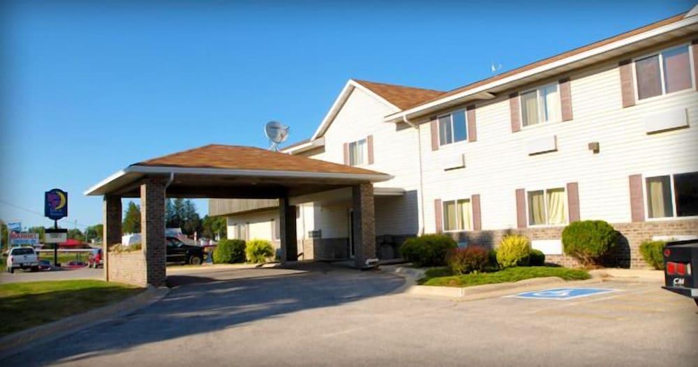 Best Rest Inn & Suites photo 1