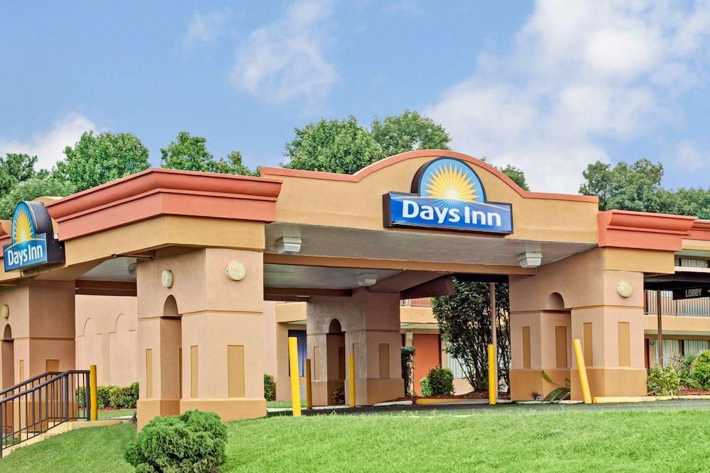 Royal Inn photo 1