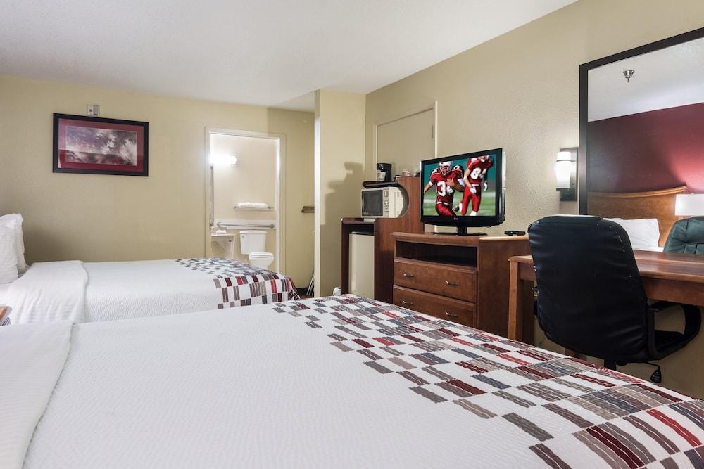 Red Roof Inn Conroe North - Willis photo 12