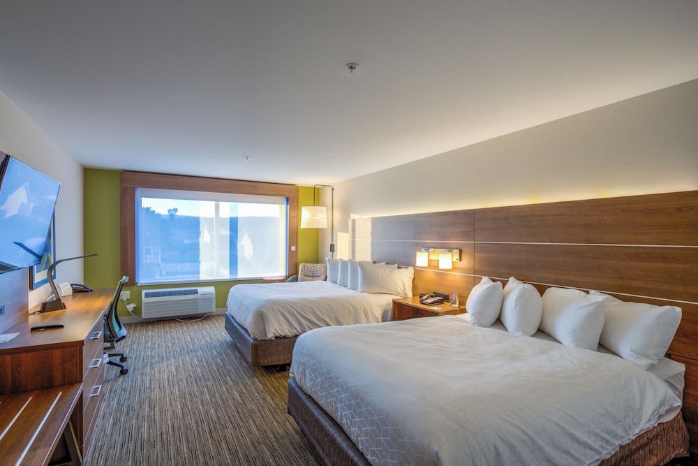 Holiday Inn Express & Suites Reedsville - State Coll Area by IHG photo 5