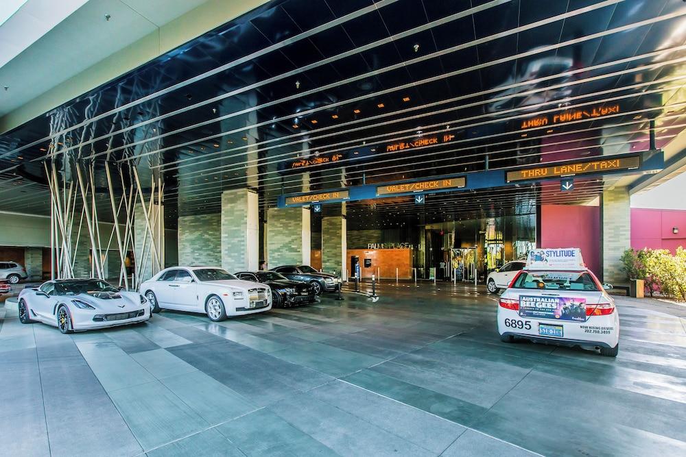 Palms Place Condo Hotel & Casino photo 13