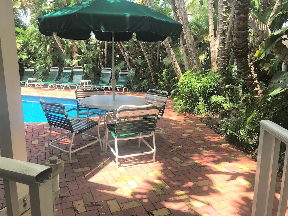Siesta Palms By the Beach photo 73