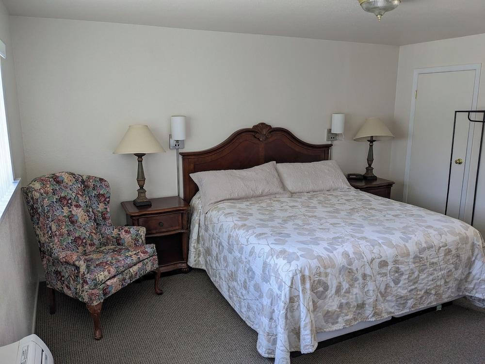 Hi-Lo Motel, Cafe and RV Park Mount Shasta Area photo 14
