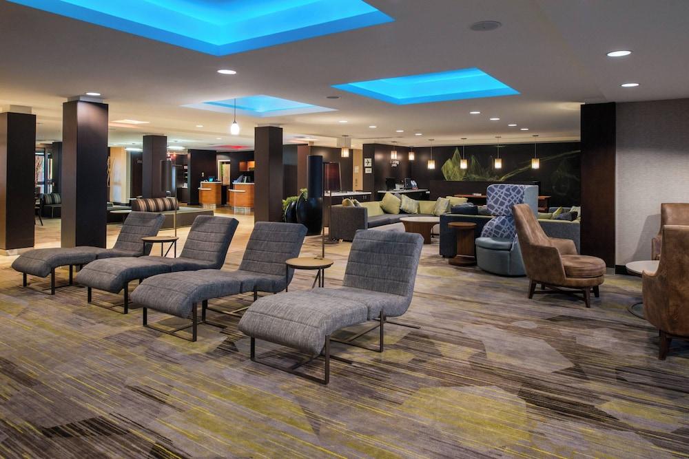 Courtyard Marriott Victorville photo 3
