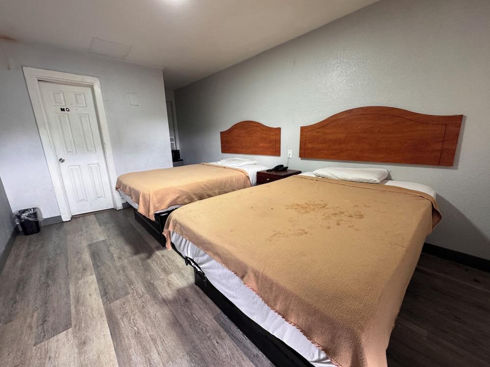 Chamberlayne Motel by Belvilla Richmond North photo 23