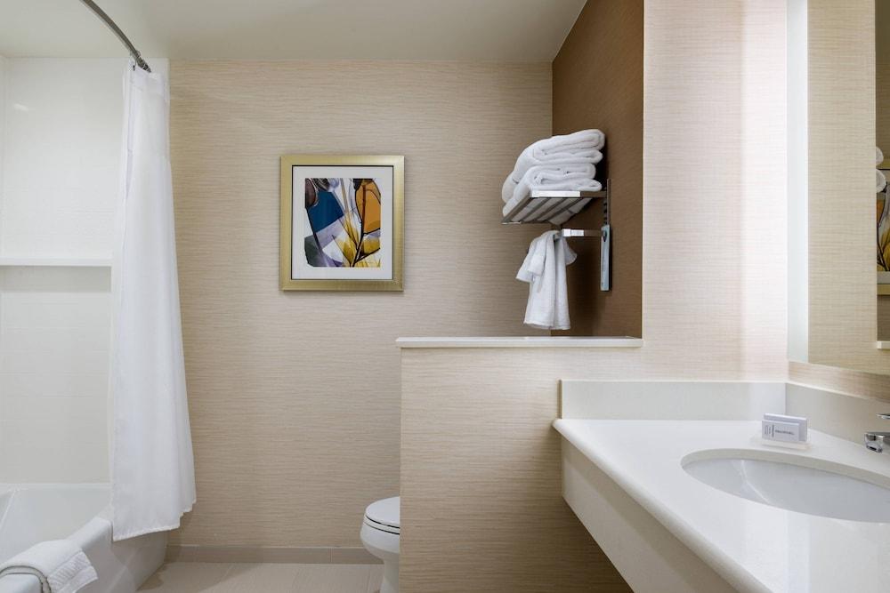 Fairfield Inn & Suites San Diego North/San Marcos photo 10