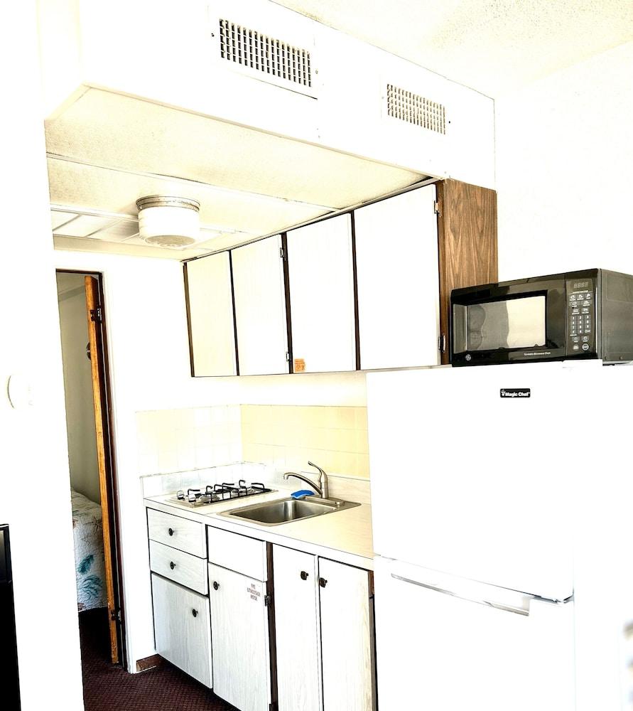 Ivan Hoe Motel photo 15