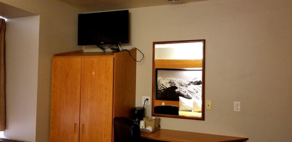 Royal Inn photo 14