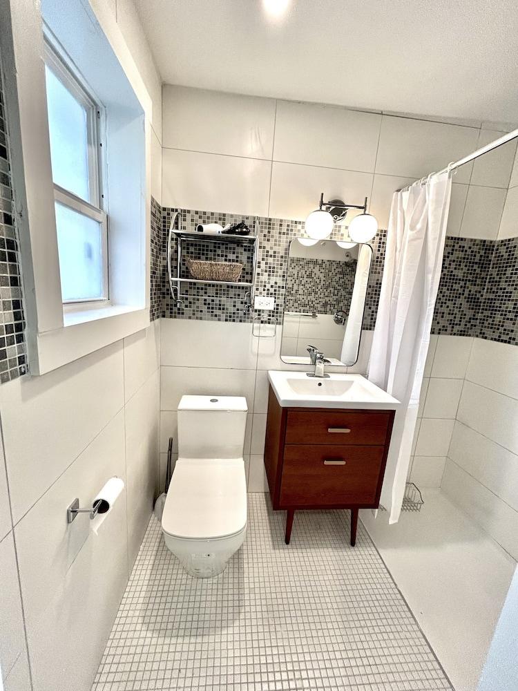 New South Motor Inn photo 44