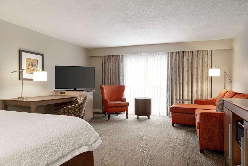 Hampton Inn New Orleans-St. Charles Ave./Garden District photo 25