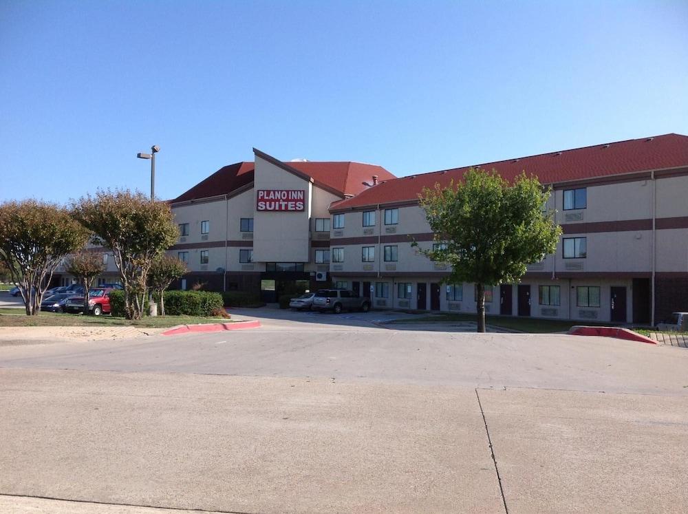 Plano Inn & Suites photo 37