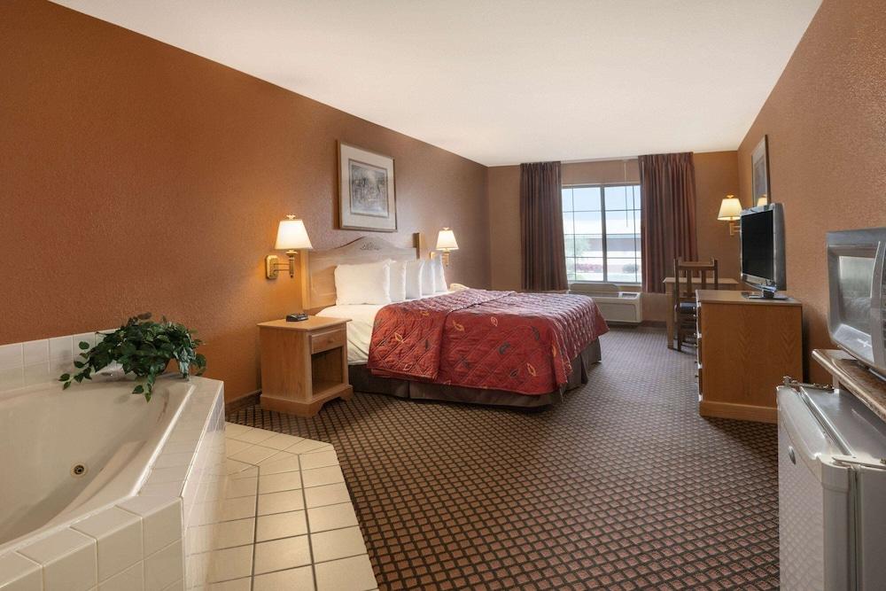 Garner Hotel Phoenix Northwest – Surprise by IHG photo 15