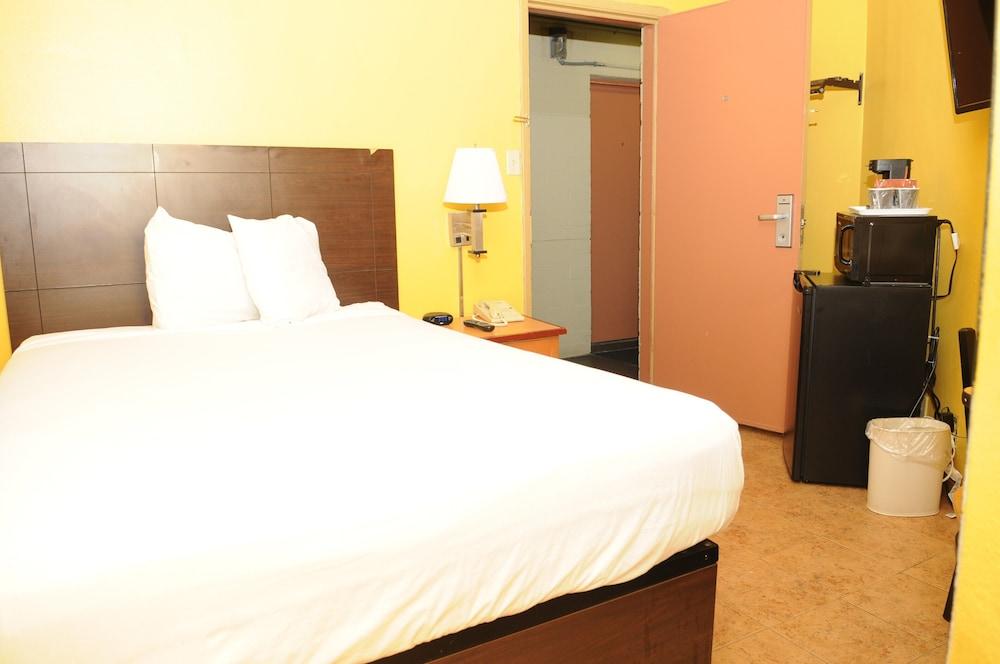 SF Central Hotel photo 9
