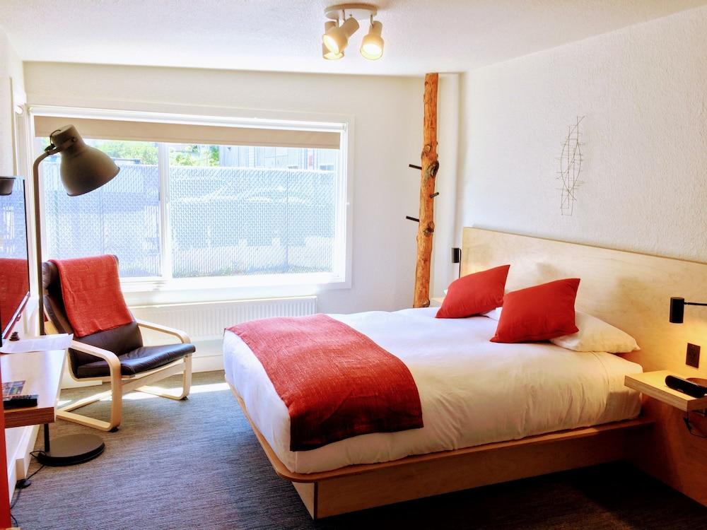 Heliotrope Hotel photo 12