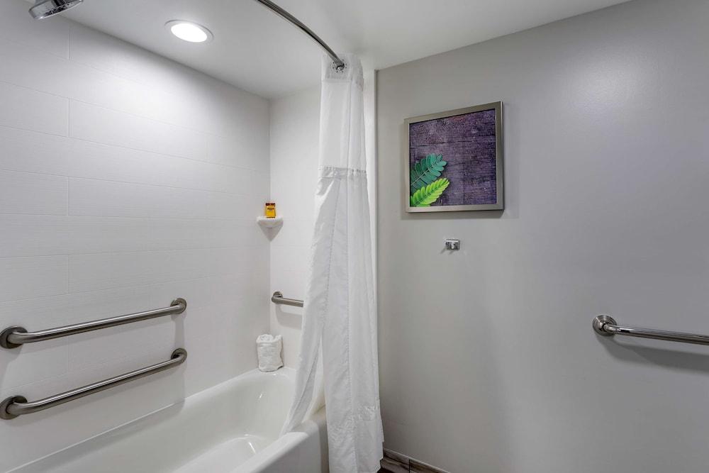 Best Western Plus Apple Valley Lodge Pigeon Forge photo 19