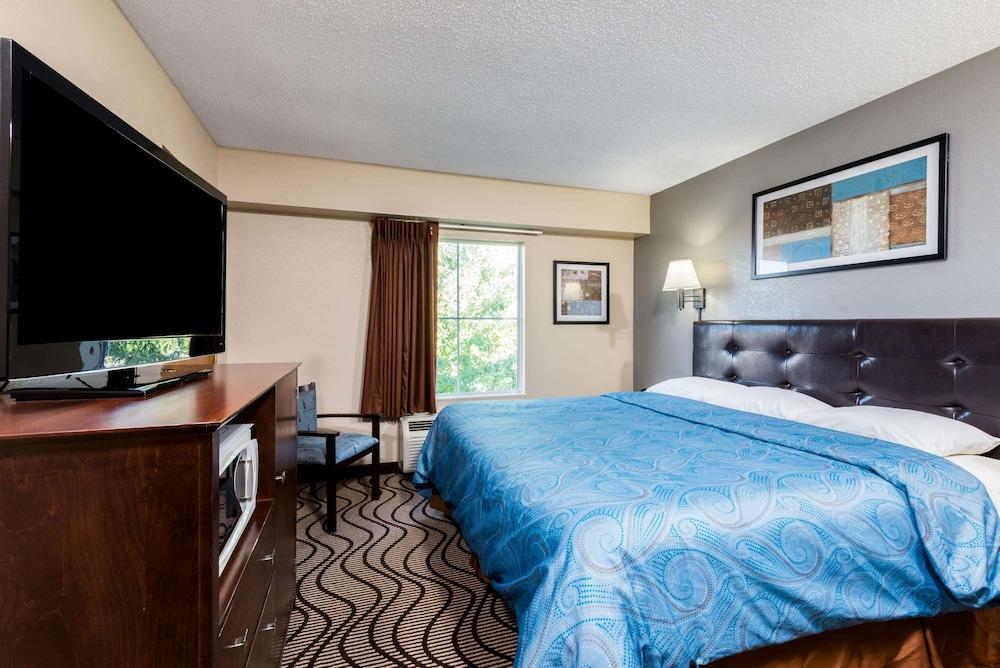 Super 8 by Wyndham Mars/Cranberry/Pittsburgh Area photo 7