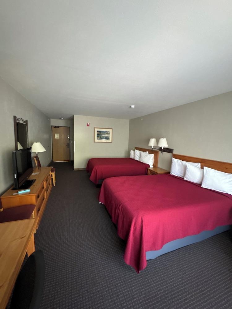 Salmon Rapids Lodge photo 52