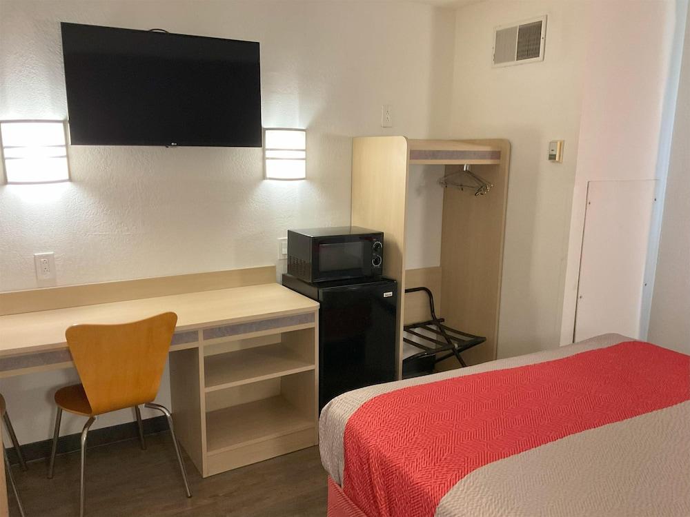 Motel 6 Jackson Airport, Pearl photo 12