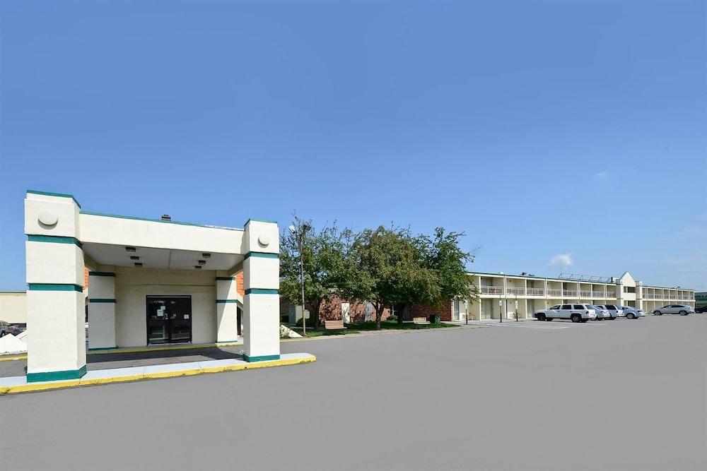 Americas Best Value Inn Phillipsburg photo 7