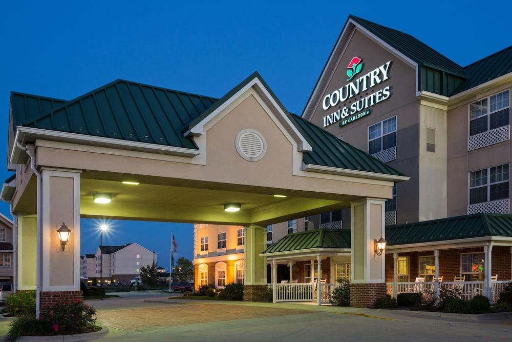 Country Inn & Suites by Radisson, Effingham, IL photo 16