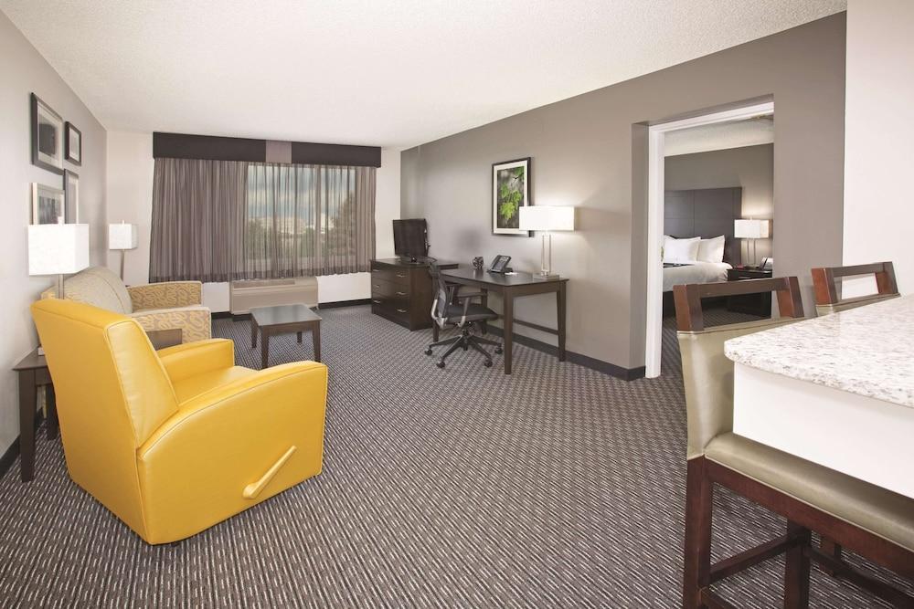 La Quinta by Wyndham Denver Englewood Tech Center photo 20