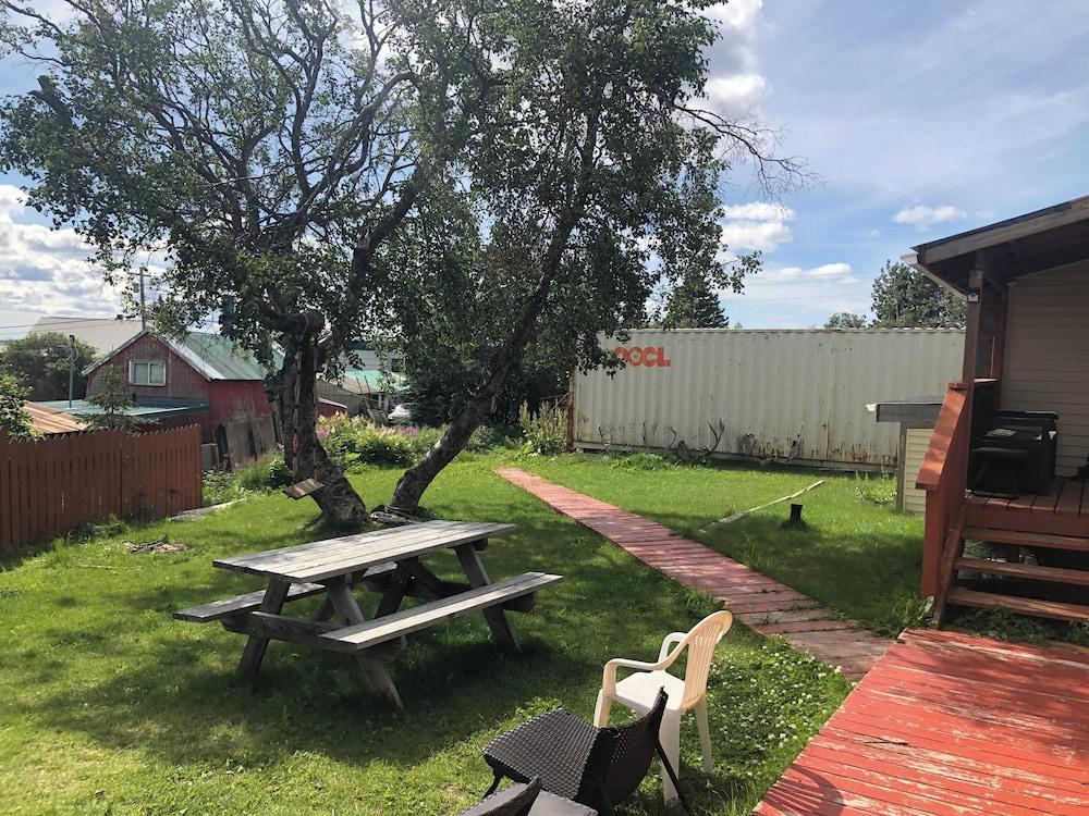 Bear Paw Inn photo 10