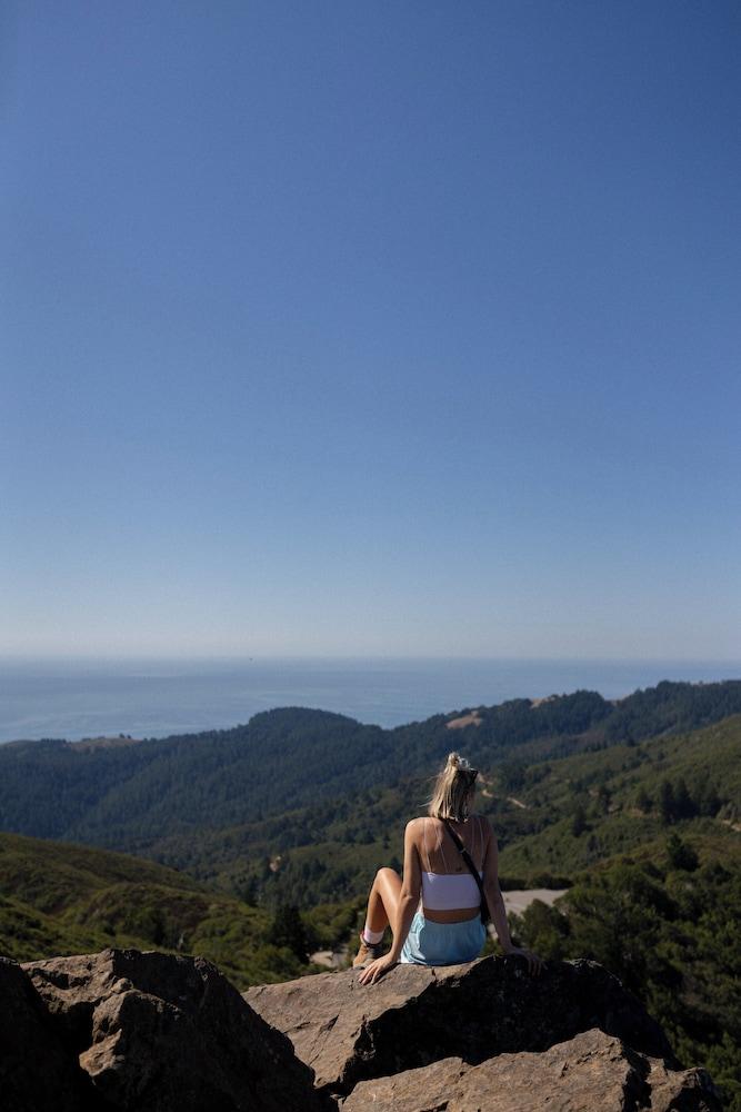Marin Suites Hotel photo 56