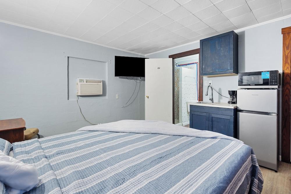 Workforce Suites photo 2