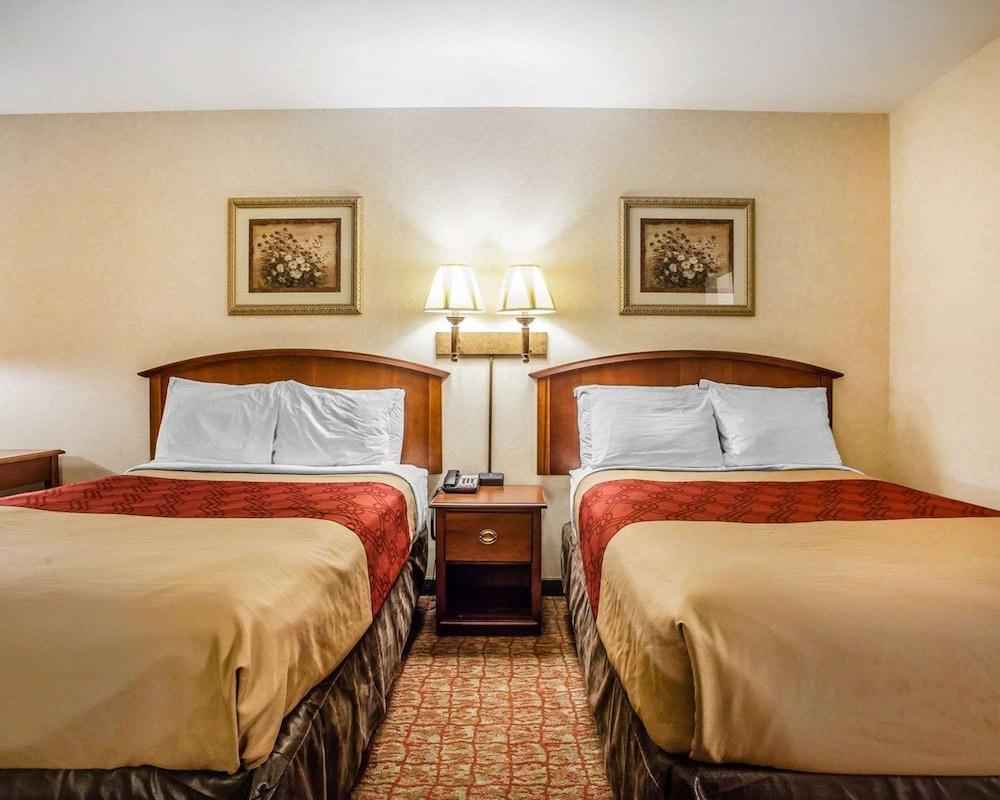 Econo Lodge Douglassville - Pottstown photo 17