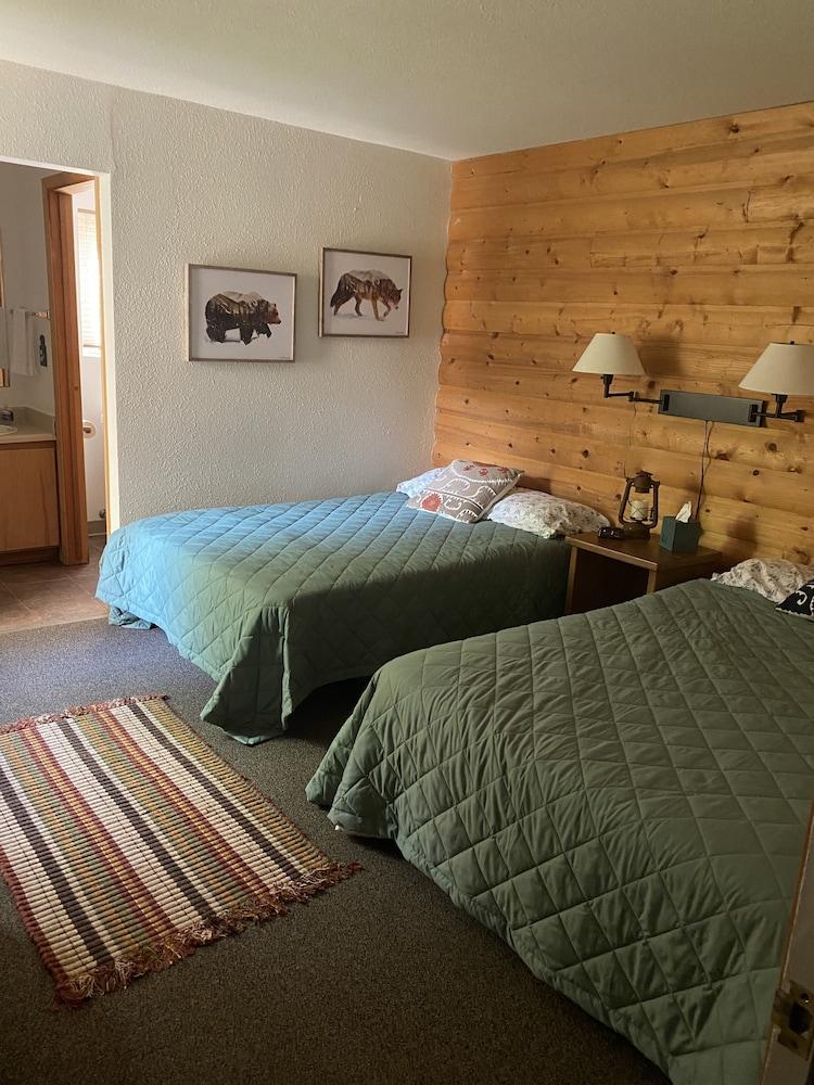 King Halibut Lodge photo 3