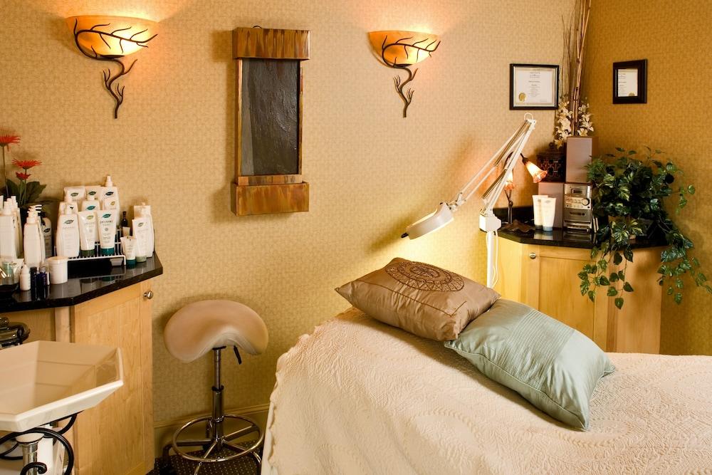 Christmas Farm Inn and Spa photo 55