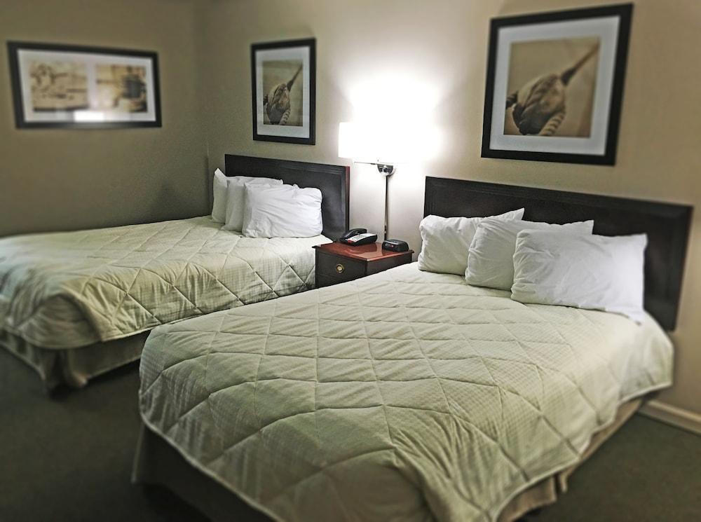 Days Inn by Wyndham Clanton AL photo 13