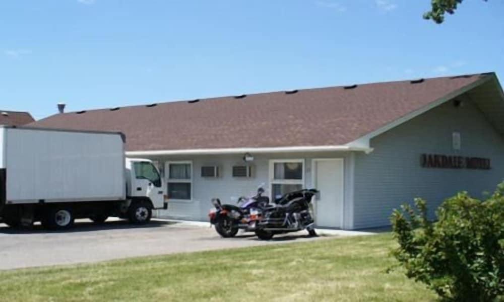 Oakdale Motel photo 12