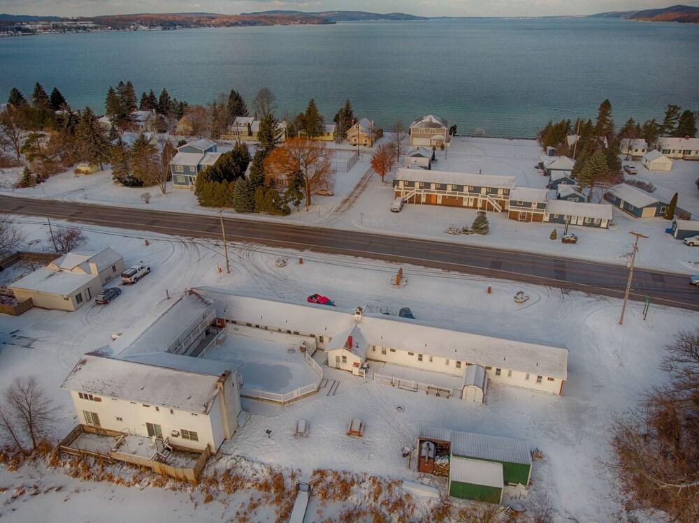 Coastal Inn photo 9