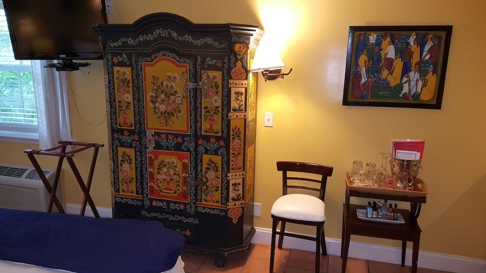 The Caribbean Court Boutique Hotel photo 70