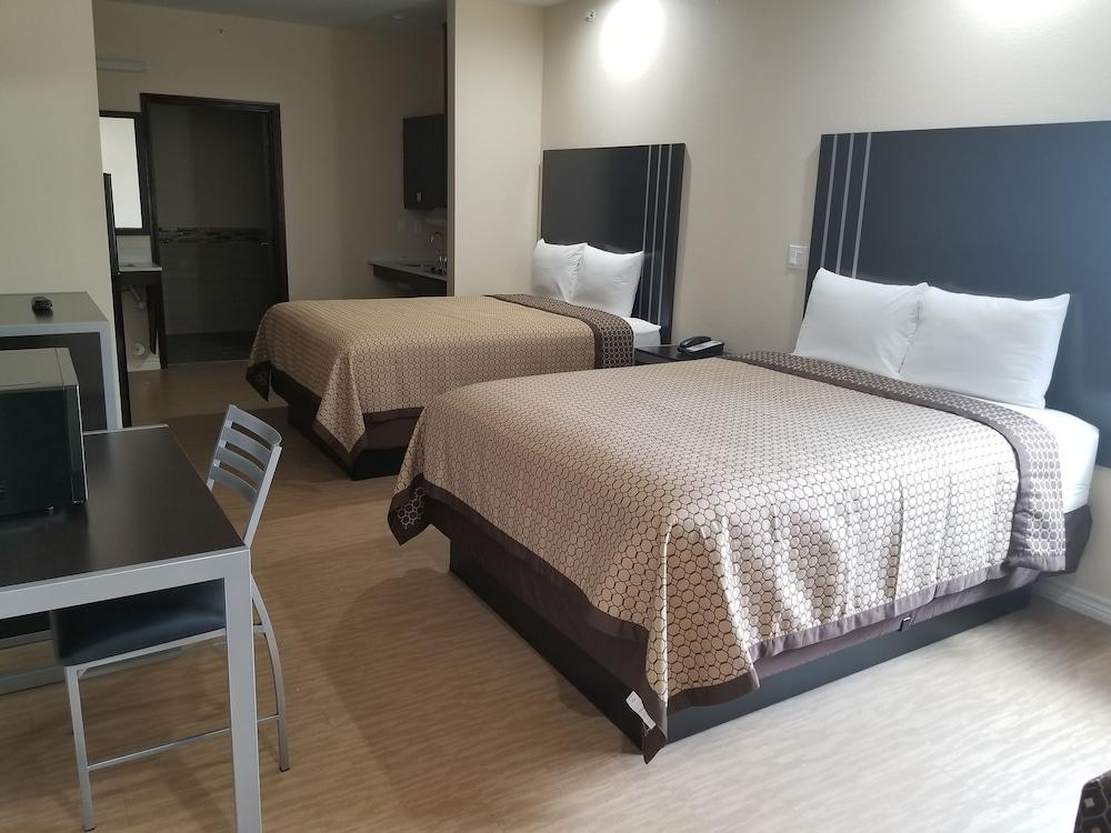Scottish Inns & Suites photo 10