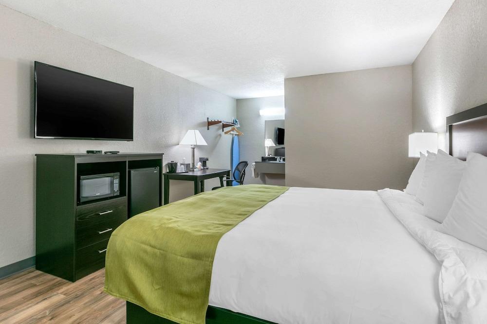 Rodeway Inn Kingston Springs photo 7